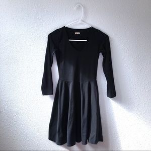 HOLLISTER BLACK CASUAL DRESS